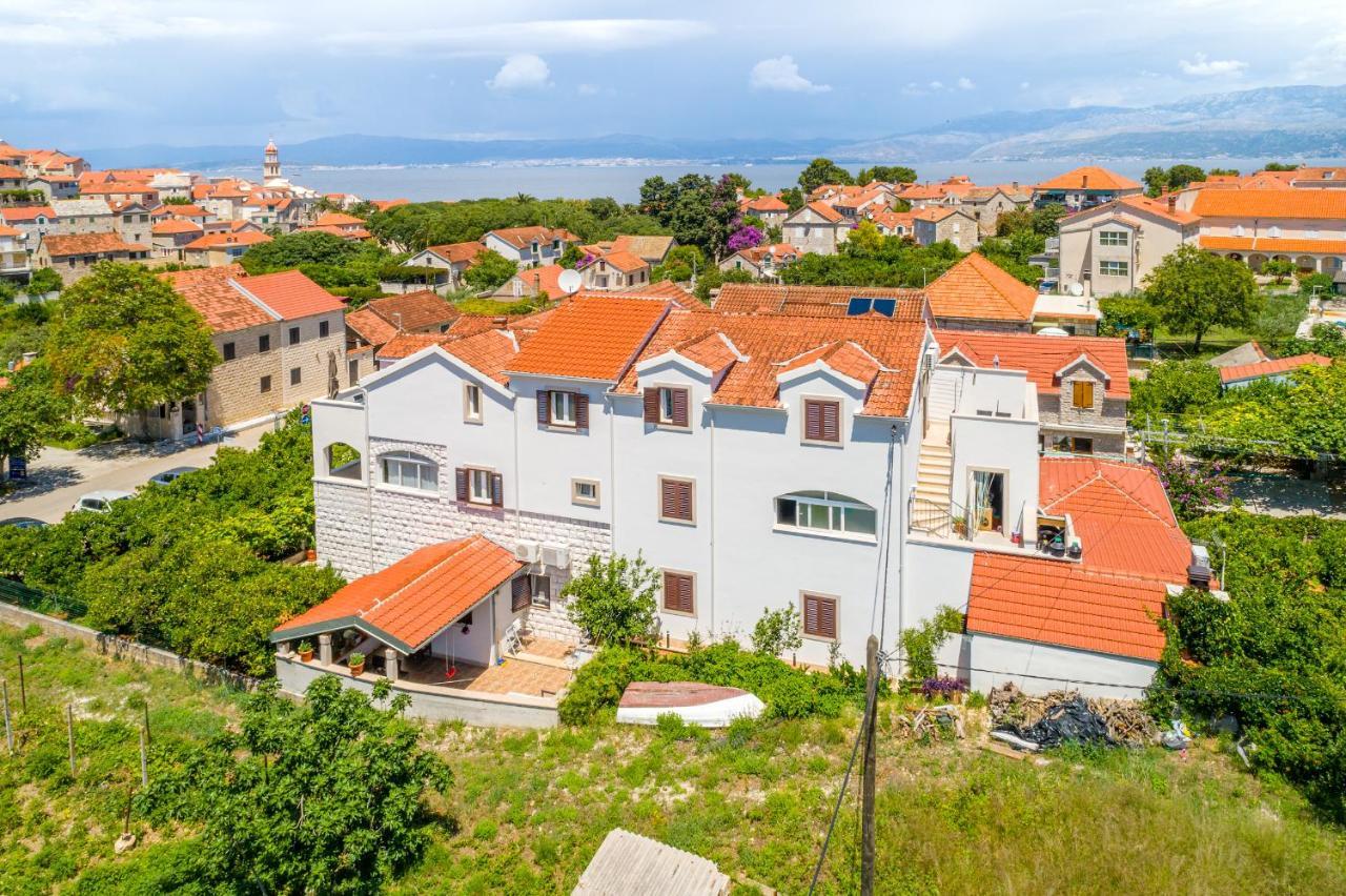 Villa Dinka Sutivan Exterior foto